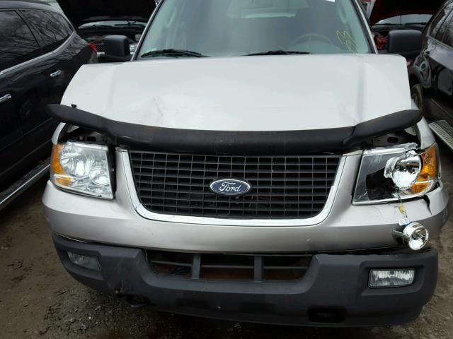 1FMPU16585LA56815 - 2005 FORD EXPEDITION GRAY photo 7