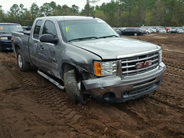 1GTEC29079Z130507 - 2009 GMC SIERRA C15 SILVER photo 1