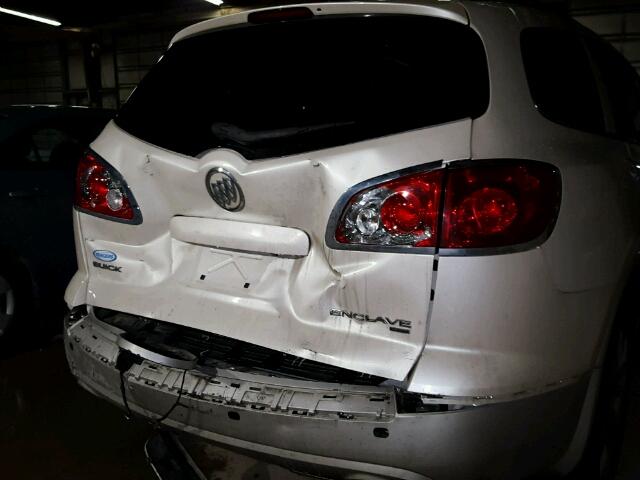 5GAKVDED0CJ372581 - 2012 BUICK ENCLAVE WHITE photo 9
