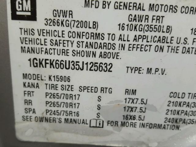 1GKFK66U35J125632 - 2005 GMC YUKON XL D SILVER photo 10