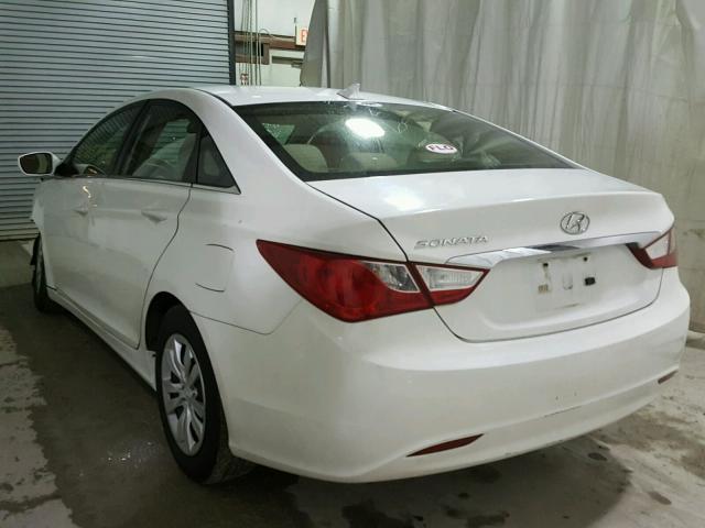 5NPEB4AC3CH499903 - 2012 HYUNDAI SONATA GLS WHITE photo 3