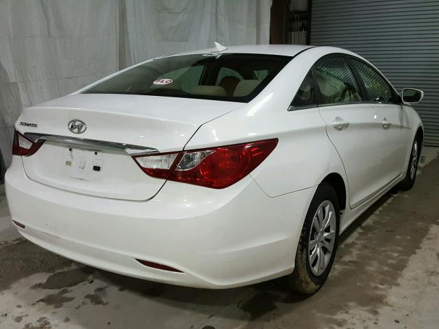 5NPEB4AC3CH499903 - 2012 HYUNDAI SONATA GLS WHITE photo 4