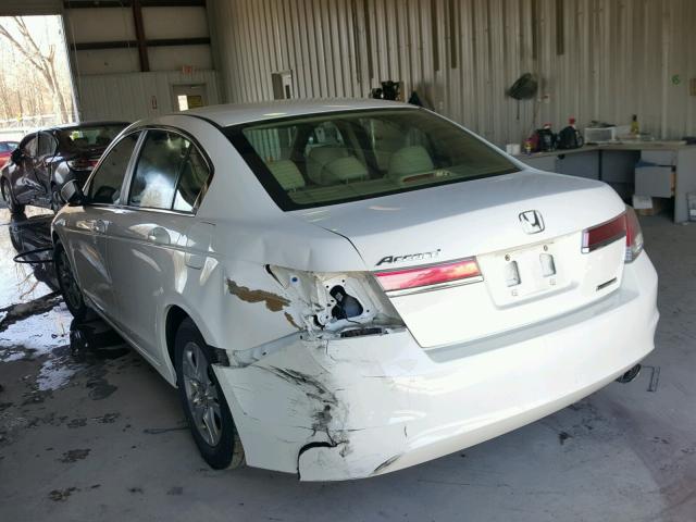 1HGCP2F67BA011074 - 2011 HONDA ACCORD SE WHITE photo 3