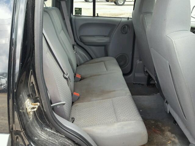 1J4GL38K86W182639 - 2006 JEEP LIBERTY RE BLACK photo 6