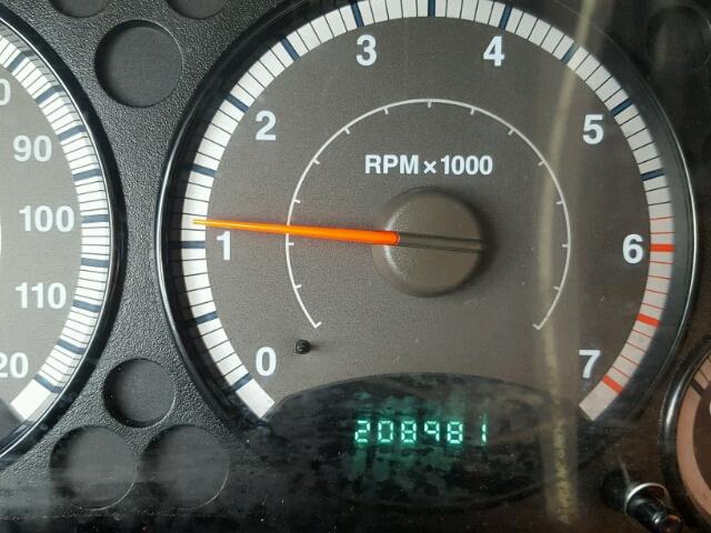 1J4GL38K86W182639 - 2006 JEEP LIBERTY RE BLACK photo 8