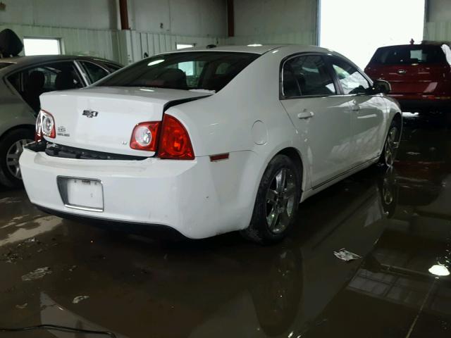 1G1ZH57B094228258 - 2009 CHEVROLET MALIBU 1LT SILVER photo 4