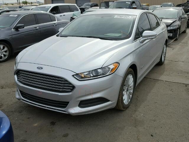 3FA6P0LU3ER256425 - 2014 FORD FUSION SE SILVER photo 2