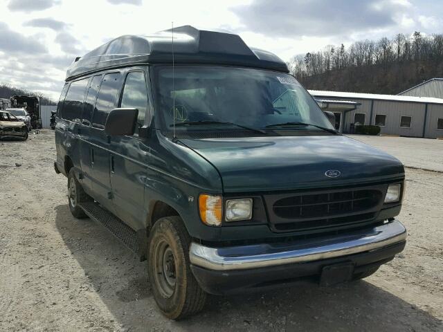 1FBSS31L4XHA93988 - 1999 FORD ECONOLINE GREEN photo 1