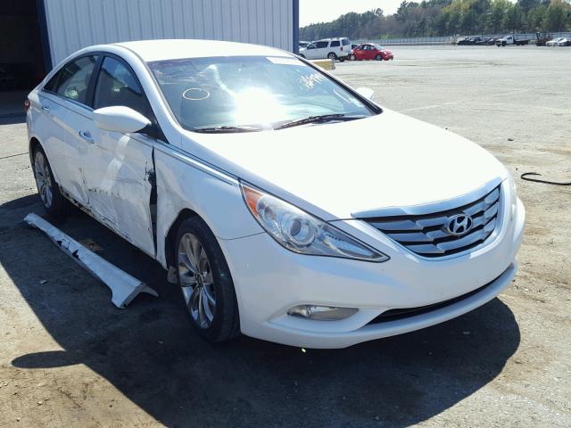 5NPEC4AB5BH269444 - 2011 HYUNDAI SONATA SE WHITE photo 1