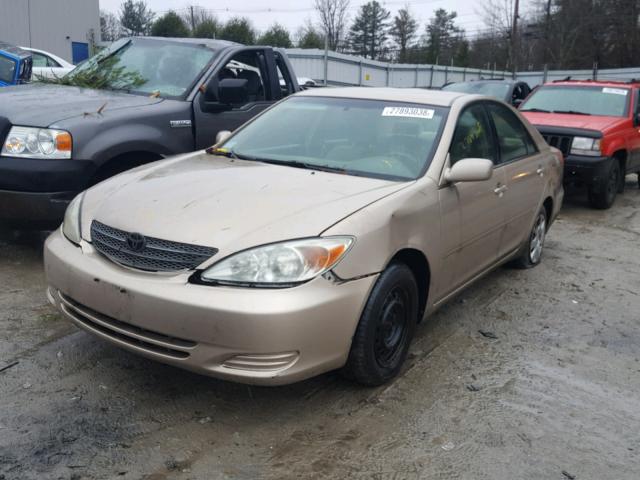 4T1BE32K32U106539 - 2002 TOYOTA CAMRY LE CREAM photo 2