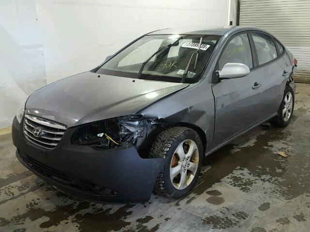 KMHDU4AD8AU047779 - 2010 HYUNDAI ELANTRA BL GRAY photo 2