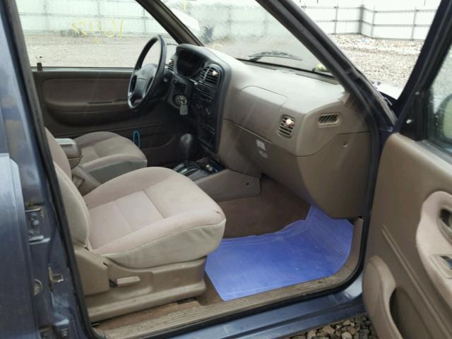 KNDJB723715074695 - 2001 KIA SPORTAGE BLUE photo 5