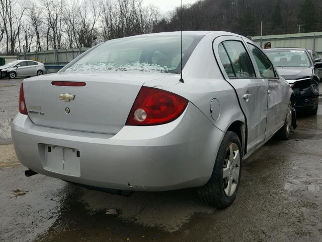 1G1AK55FX77130774 - 2007 CHEVROLET COBALT LS SILVER photo 4