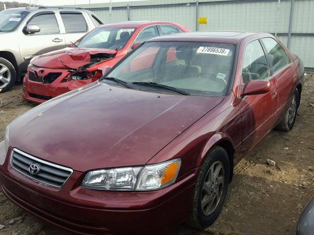 JT2BG22KXY0465128 - 2000 TOYOTA CAMRY CE MAROON photo 2