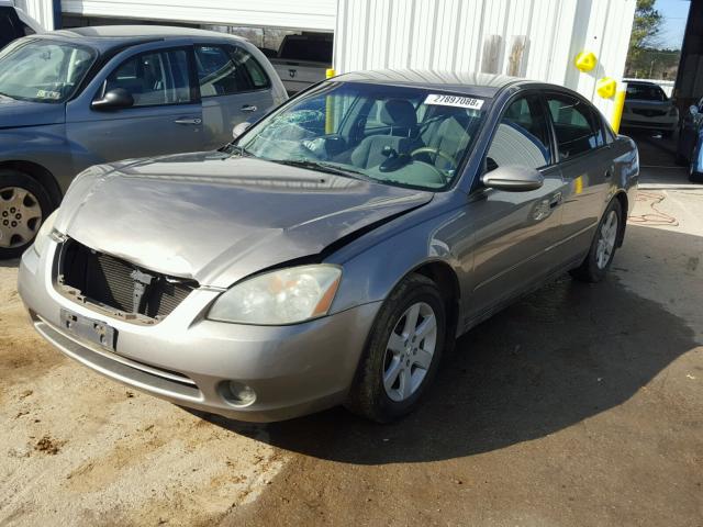 1N4AL11D83C150093 - 2003 NISSAN ALTIMA BAS BROWN photo 2