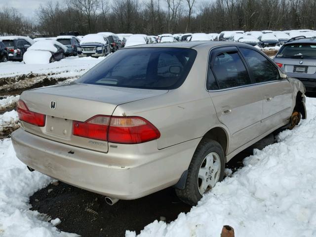 1HGCG1650YA060014 - 2000 HONDA ACCORD EX GOLD photo 4