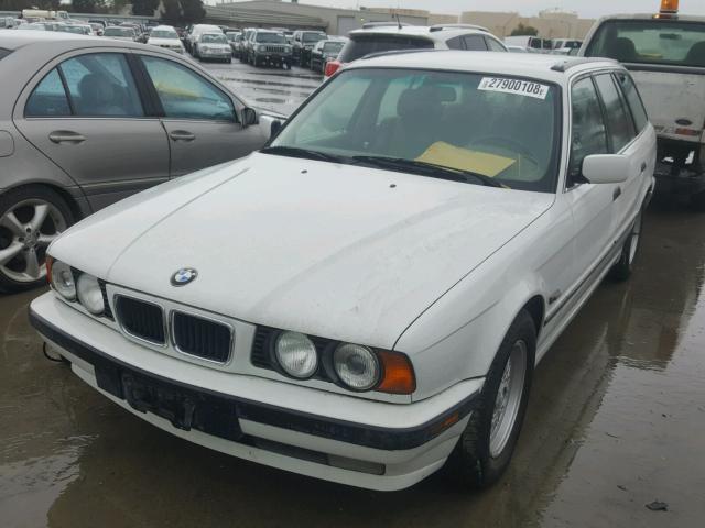 WBAHJ632XSGD25037 - 1995 BMW 525 IT AUT WHITE photo 2