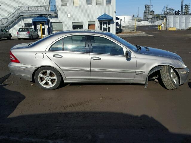 WDBRF52H17F858136 - 2007 MERCEDES-BENZ C 230 GRAY photo 9