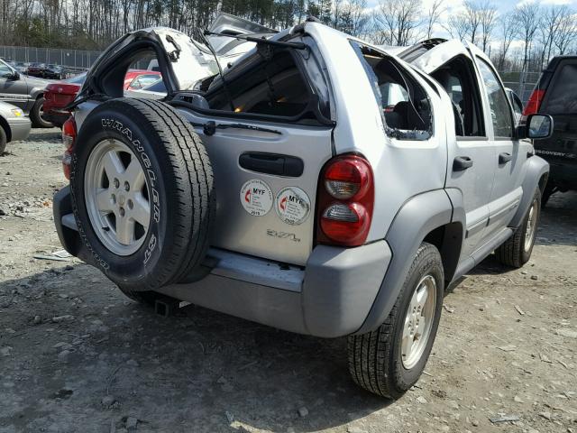 1J4GL48K86W102939 - 2006 JEEP LIBERTY SP SILVER photo 4