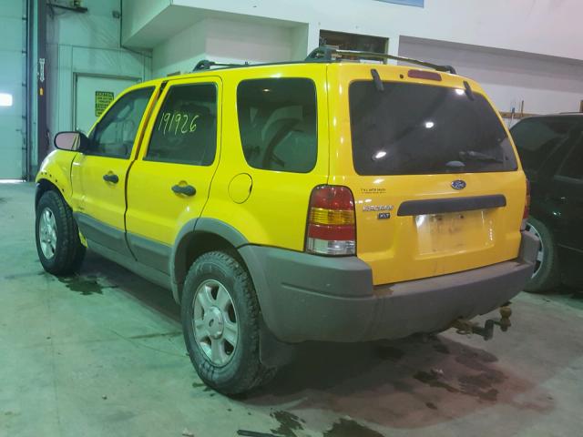 1FMYU04141KB12215 - 2001 FORD ESCAPE XLT YELLOW photo 3