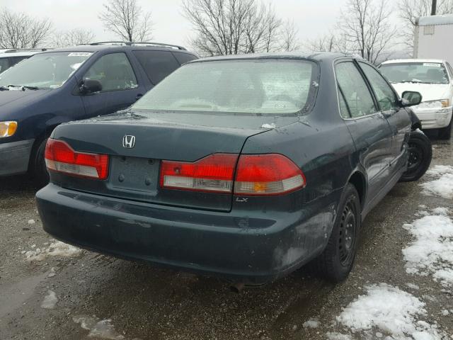 1HGCG66502A005714 - 2002 HONDA ACCORD LX GREEN photo 4