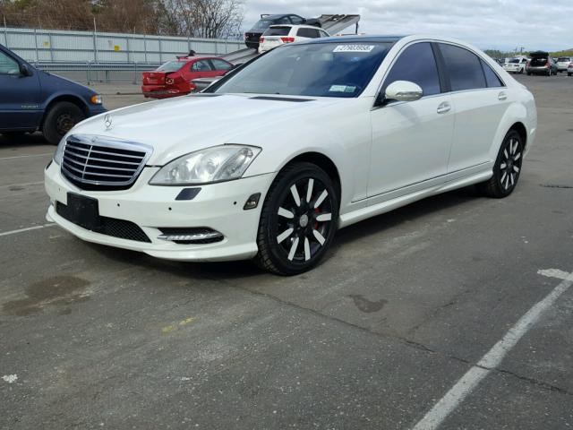 WDDNG86X38A156646 - 2008 MERCEDES-BENZ S 550 4MAT WHITE photo 2