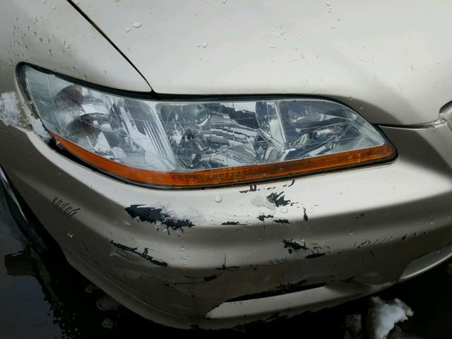 1HGCG22511A036211 - 2001 HONDA ACCORD EX GOLD photo 9