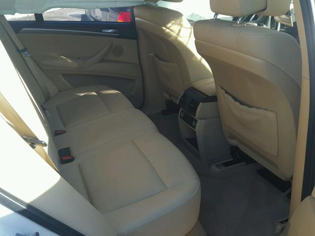 5UXZV4C55CL757503 - 2012 BMW X5 XDRIVE3 WHITE photo 6