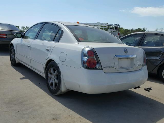 1N4AL11DX6N355083 - 2006 NISSAN ALTIMA S WHITE photo 3