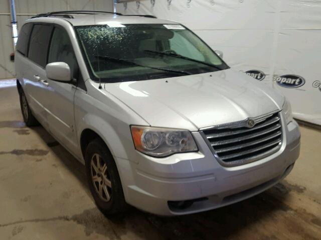 2A8HR54P48R826552 - 2008 CHRYSLER TOWN & COU GRAY photo 1