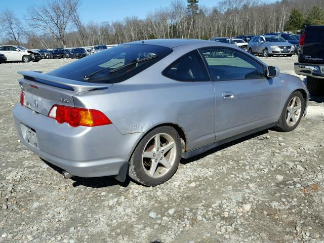 JH4DC53892C007696 - 2002 ACURA RSX SILVER photo 4