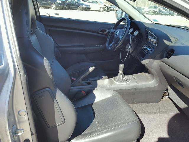 JH4DC53892C007696 - 2002 ACURA RSX SILVER photo 5