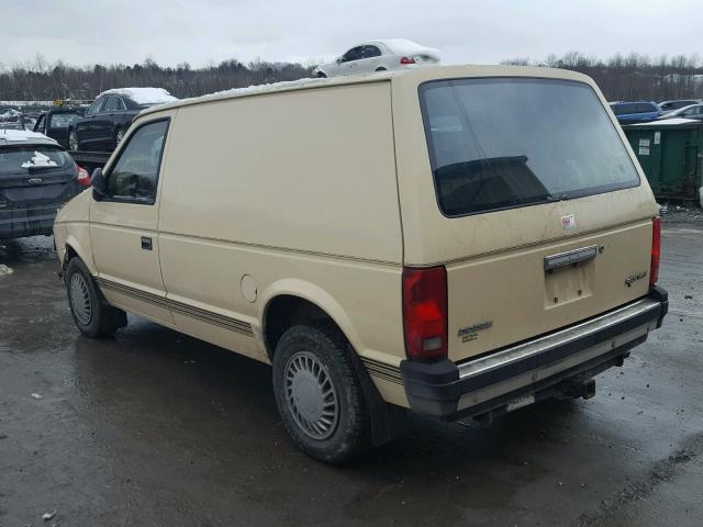 2B7FK13G7HR224211 - 1987 DODGE MINI RAM CREAM photo 3