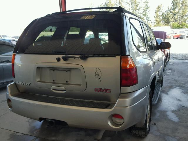 1GKDS13S122280294 - 2002 GMC ENVOY GRAY photo 4