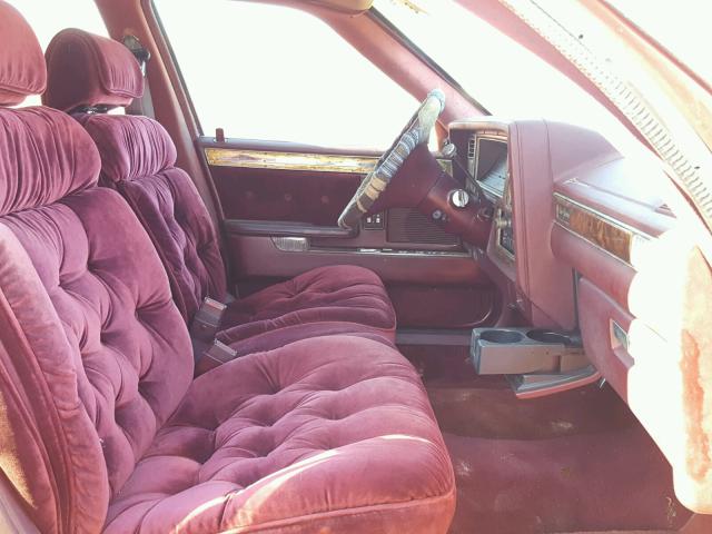 1C3BU663XJD242035 - 1988 CHRYSLER NEW YORKER 勃艮第红 照片 5