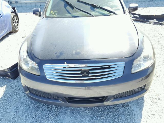 JNKCV61E79M307746 - 2009 INFINITI G37 BASE GRAY photo 7