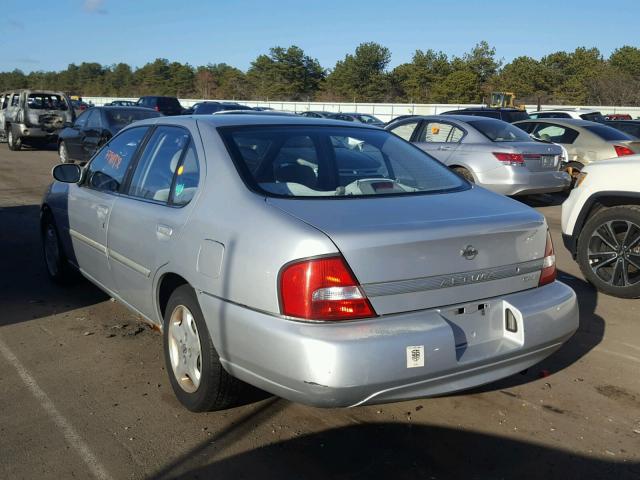 1N4DL01D7YC194665 - 2000 NISSAN ALTIMA XE SILVER photo 3