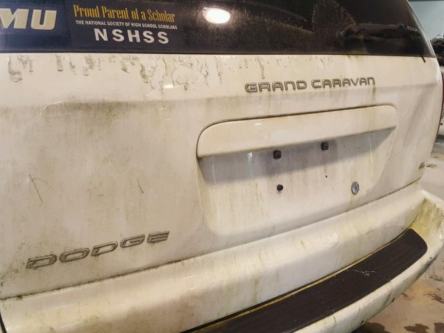 2B8GP34332R615582 - 2002 DODGE GRAND CARA WHITE photo 9