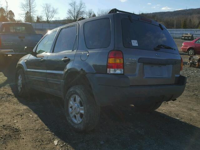 1FMYU03153KA78225 - 2003 FORD ESCAPE XLT GRAY photo 3