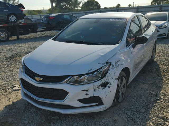 1G1BC5SM1H7107793 - 2017 CHEVROLET CRUZE LS WHITE photo 2