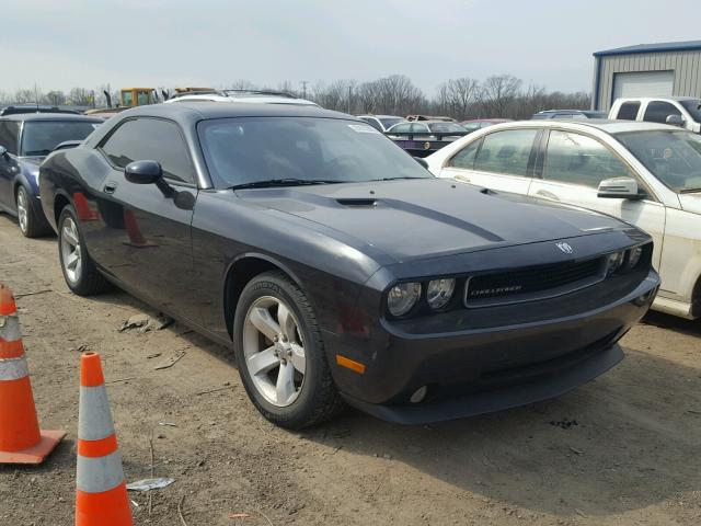 2B3LJ44V89H535885 - 2009 DODGE CHALLENGER BLACK photo 1