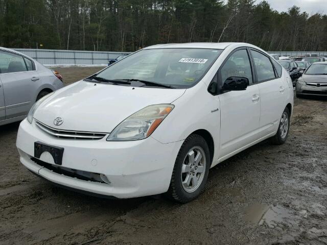 JTDKB20U663136173 - 2006 TOYOTA PRIUS WHITE photo 2