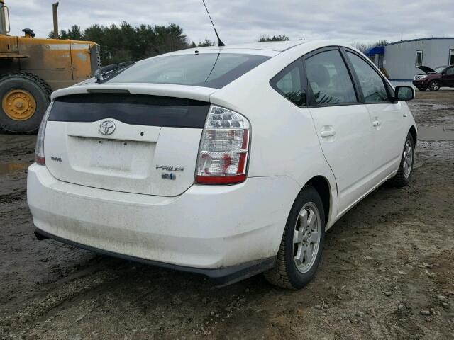 JTDKB20U663136173 - 2006 TOYOTA PRIUS WHITE photo 4