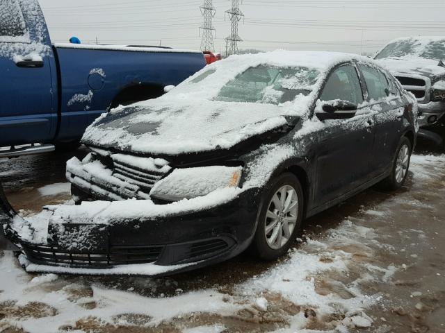 3VWDP7AJ4CM062223 - 2012 VOLKSWAGEN JETTA SE BLACK photo 2