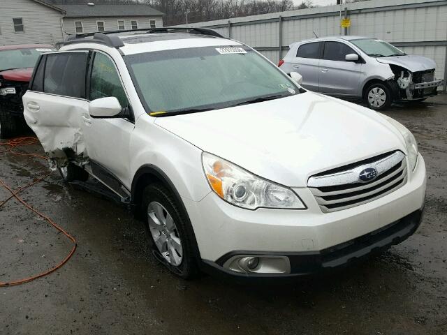 4S4BRBGC3B3422092 - 2011 SUBARU OUTBACK 2. WHITE photo 1