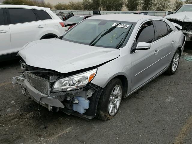 1G11C5SL1FF314982 - 2015 CHEVROLET MALIBU 1LT SILVER photo 2