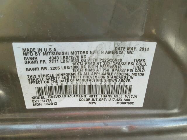 4A4AR4AU7EE029999 - 2014 MITSUBISHI OUTLANDER SILVER photo 10