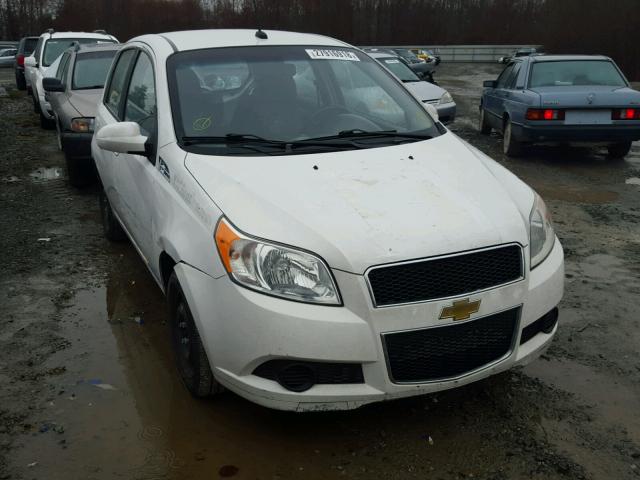 KL1TD6DE4AB048303 - 2010 CHEVROLET AVEO LS WHITE photo 1