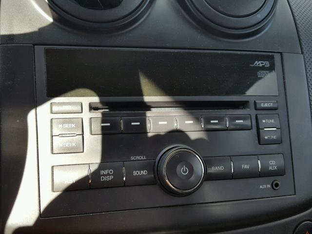 KL1TD6DE4AB048303 - 2010 CHEVROLET AVEO LS WHITE photo 9