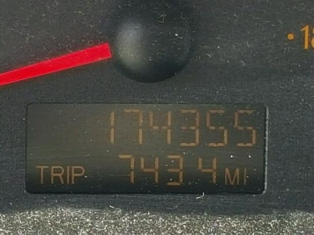 1G8AJ52F84Z191453 - 2004 SATURN ION LEVEL 银色 照片 8